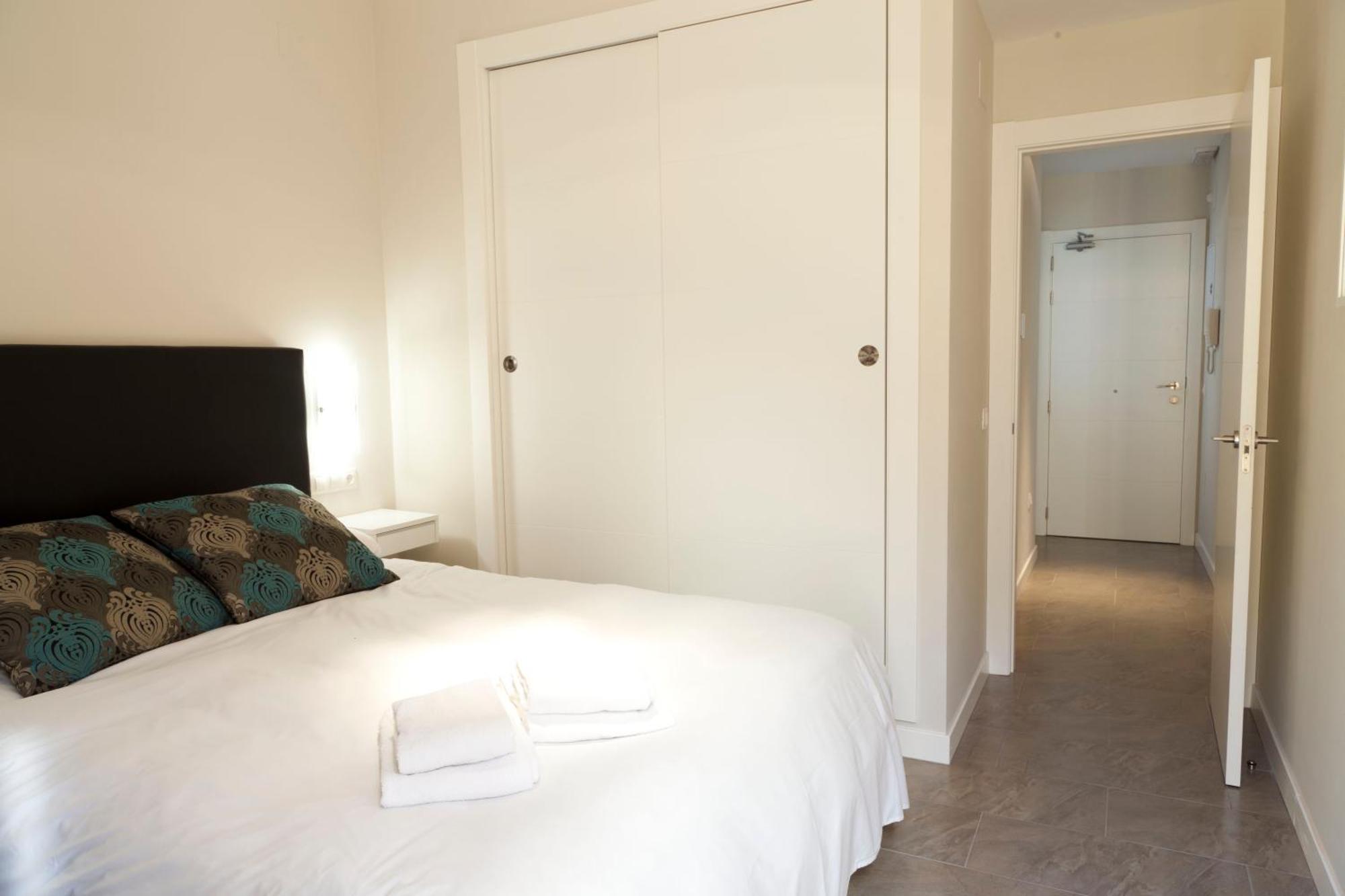 Apartamentos Pinar Malaga Centro Ngoại thất bức ảnh