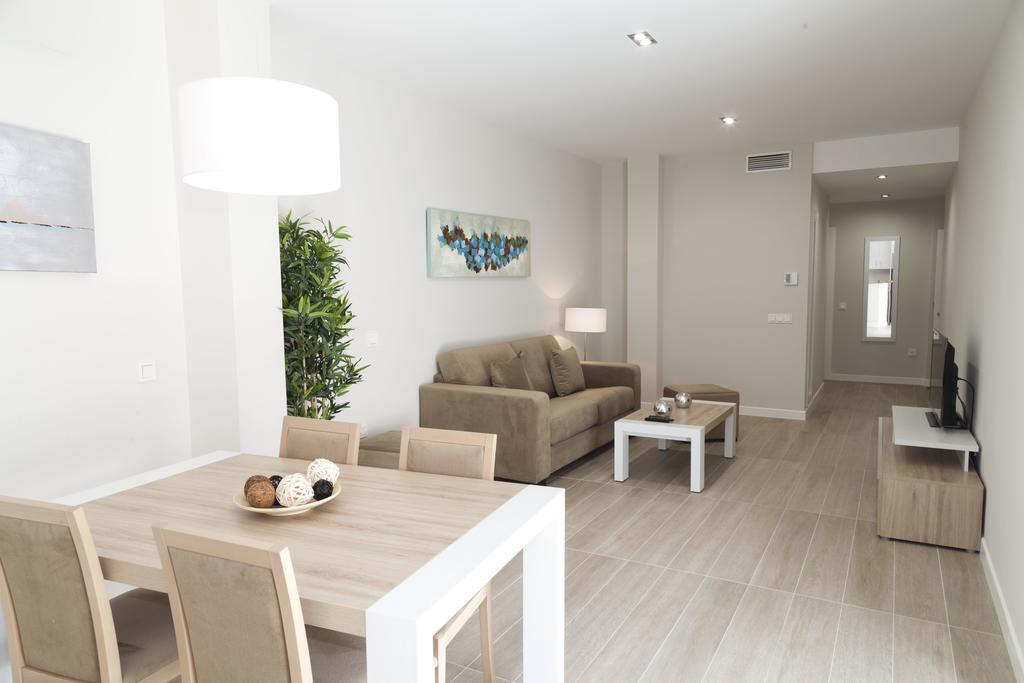 Apartamentos Pinar Malaga Centro Ngoại thất bức ảnh