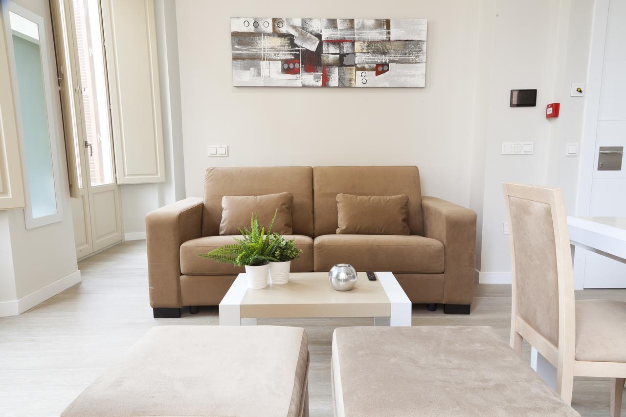Apartamentos Pinar Malaga Centro Ngoại thất bức ảnh